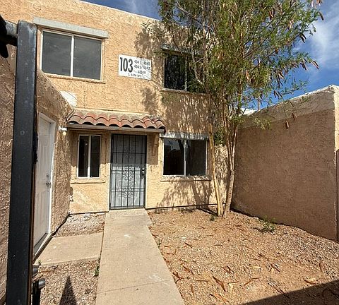 3rd image of 4045 S 44th Way