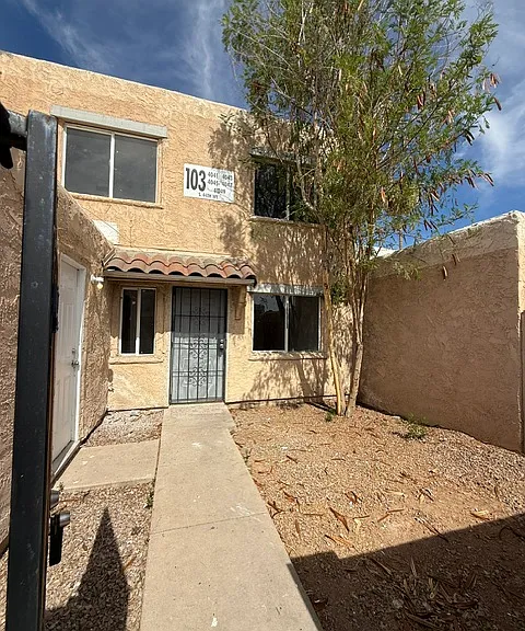 4045 S 44th Way — Photo 3