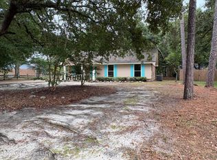 6921 Red Bud Ln, Ocean Springs, MS 39564