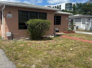 211 SE 9th Ct #2, Hallandale, FL 33009