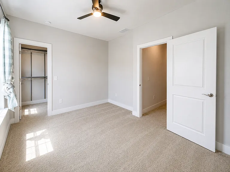 950 Kinzer Ave — Photo 8