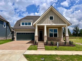 10298 Gianna Dr, Collierville, TN 38017