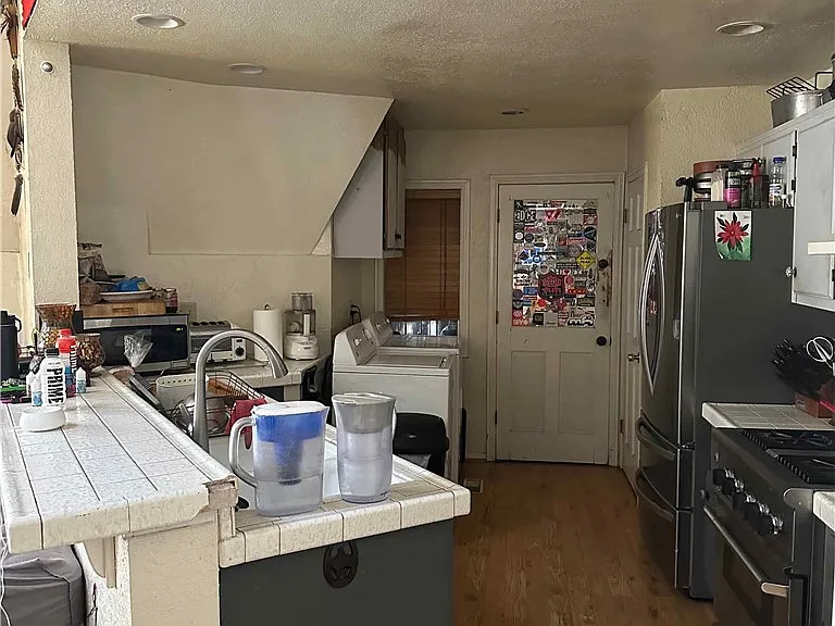 600 Summit Blvd #A — Photo 19