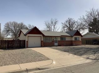314 Broken Arrow Rd, Roswell, NM 88201
