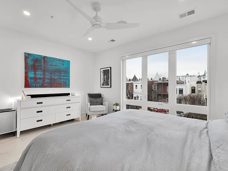 146A S St NW — Photo 13