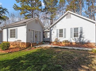 316 Trappers Run Dr, Cary, NC 27513