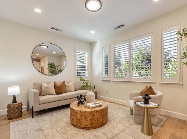 399 Charles Morris Ter, Sunnyvale, CA 94085