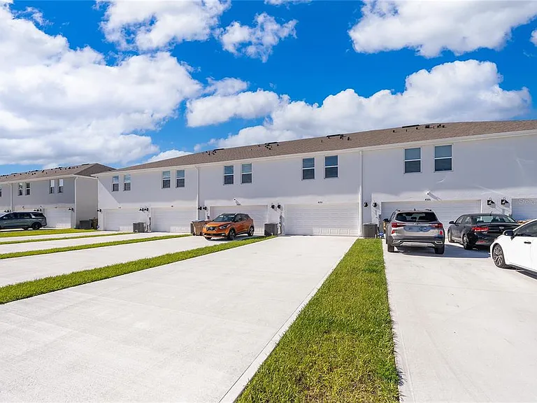 4391 Hazel St — Photo 4