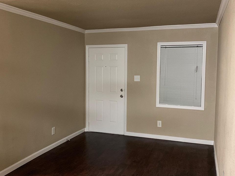 1st image of 7617 Pecan Villas Dr APT 6