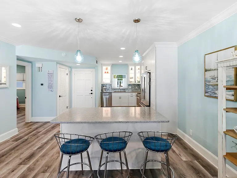 4950 Gulf Blvd #608 — Photo 11