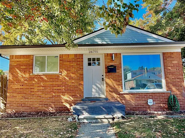 26715 Palmer Blvd, Madison Heights, MI 48071