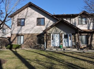 16200 Apple Ln, Tinley Park, IL 60487