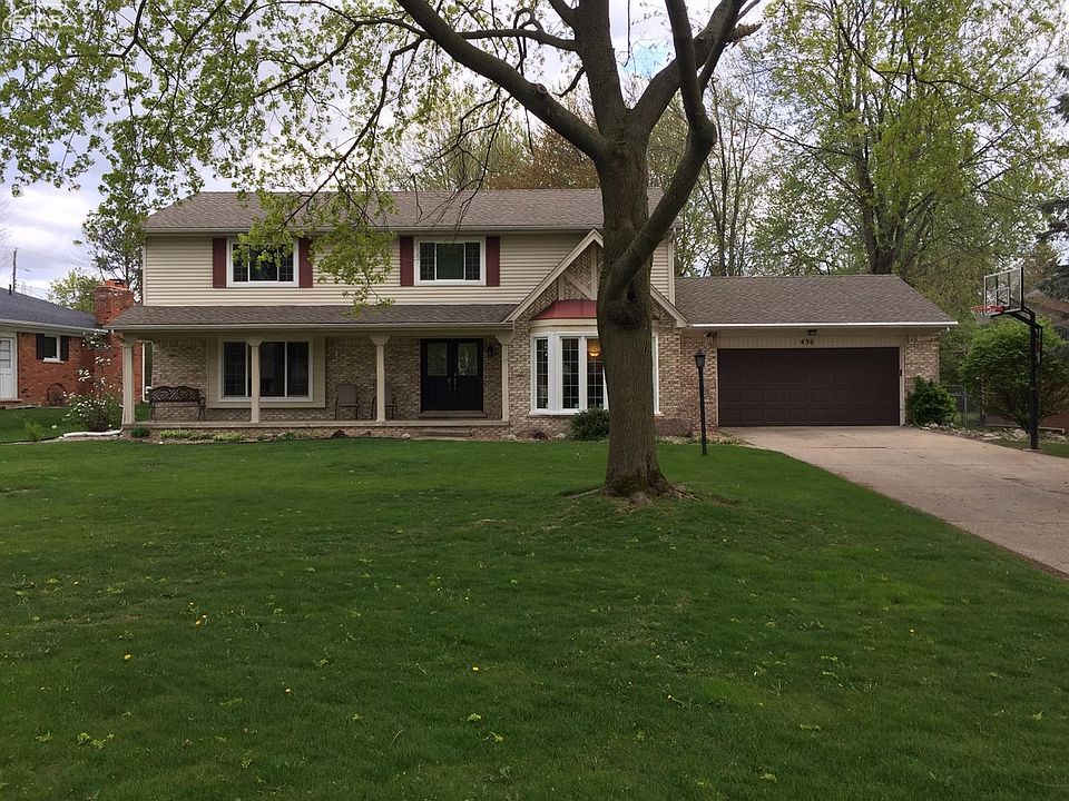 1st image of 436 Boutell Dr