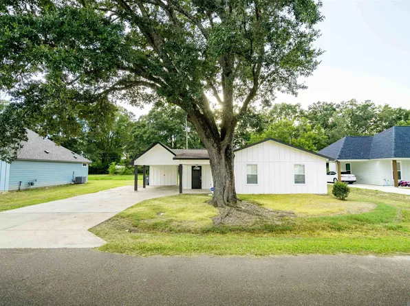 1265 Dr Martin Luther King Jr Ln, Baker, LA 70714
