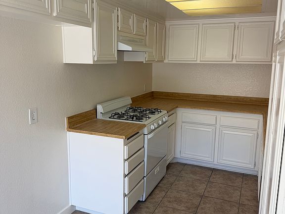 4th image of 1416 Vista Grande