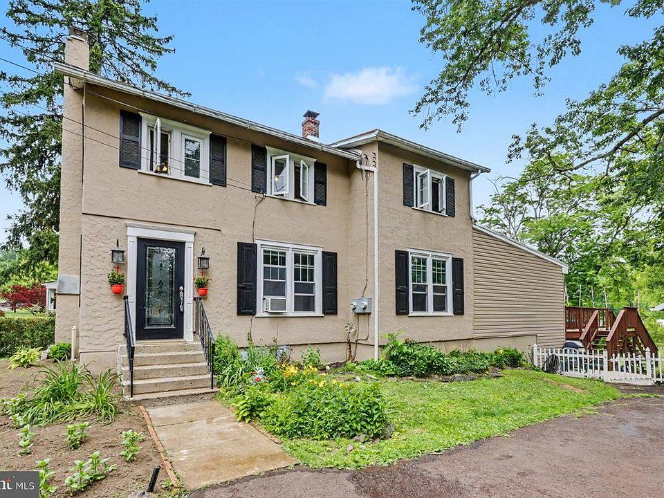 1st image of 6 Perkiomen Ave