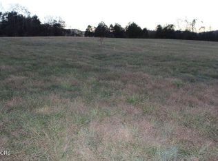 1517 Towe String Rd, Jacksboro, TN 37757