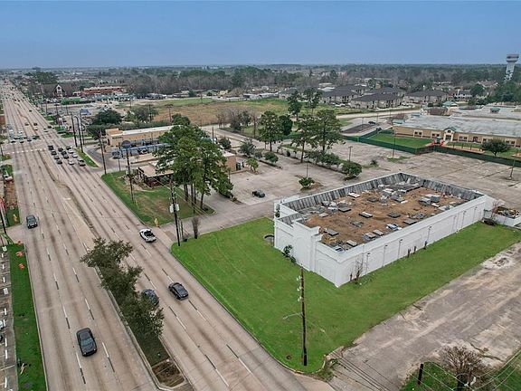 2nd image of 2103 Fm 1960 Rd