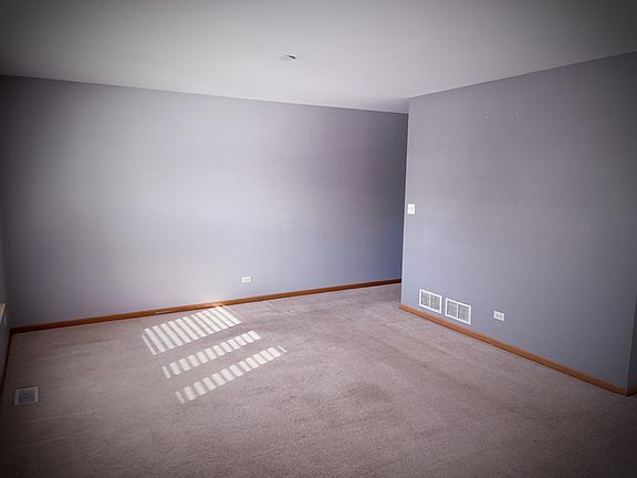 3rd image of 6264 Timberlyne Way