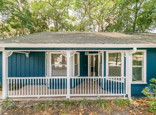 1037 Magnolia Landing Dr, Jacksonville, FL 32233