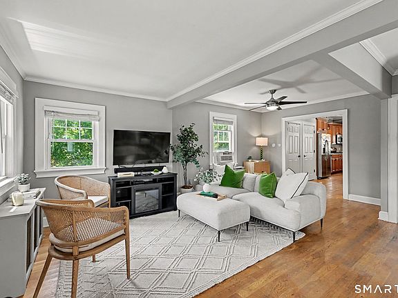 4th image of 72 Palmer Avenue