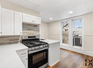 1566 Wealthy St SE APT 3, Grand Rapids, MI 49506