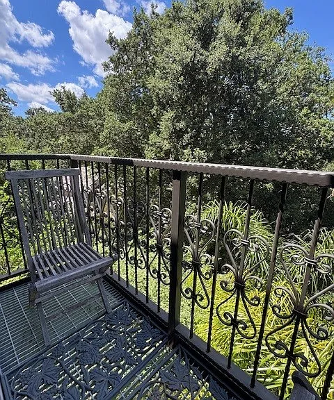 125 Meadow Crest Ln — Photo 24