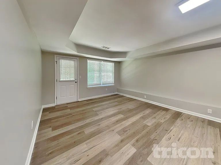 5769 Village Loop — Photo 4