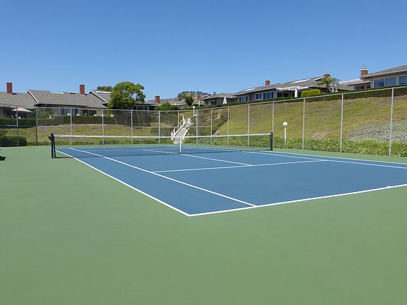 Community tennis courts