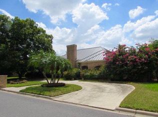 701 Yucca Ave, McAllen, TX 78504