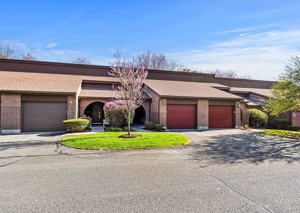 1st image of 7 Aspen Ln Unit 7