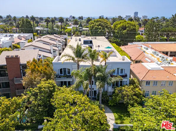 446 San Vicente Blvd Unit 302, Santa Monica, CA 90402