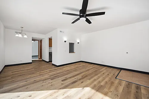 Floor plan 1 Bed 1 Bath-Wooden