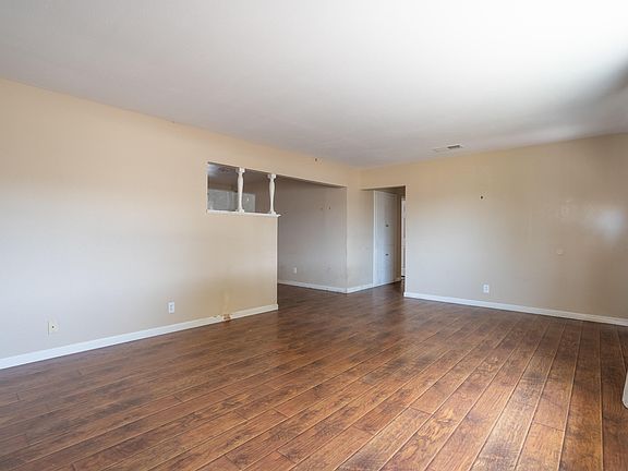 4th image of 1523 N 8th St