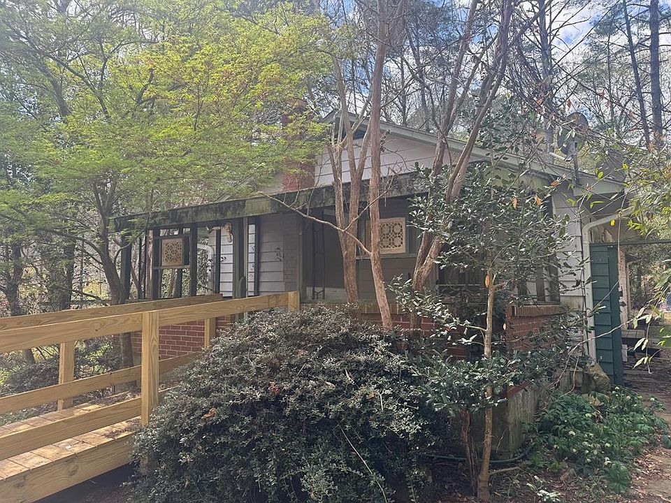 1st image of 671 Greasy Creek Rd