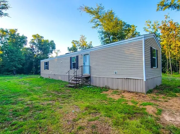 14594 SW Lil Cir, Wewahitchka, FL 32449