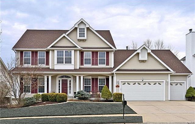 1st image of 732 Lakeshore Manor Ct