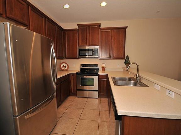 5th image of 1007 Travertine Ter