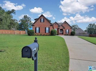 589 Stirling Cir, Trussville, AL 35173