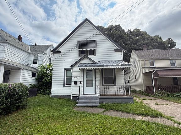 2nd image of 2193 W 104th St