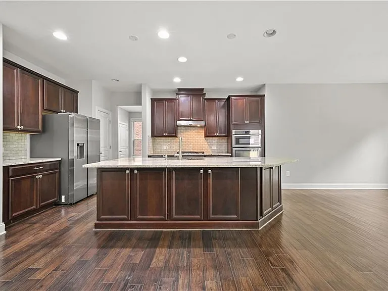 9965 Cameron Parc Cir — Photo 12