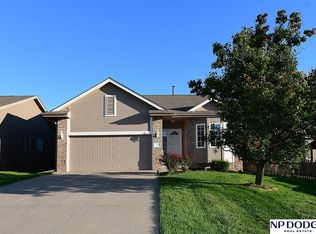 17612 George Miller Pkwy, Omaha, NE 68116