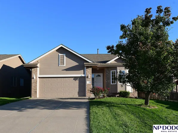 17612 George Miller Pkwy, Omaha, NE 68116