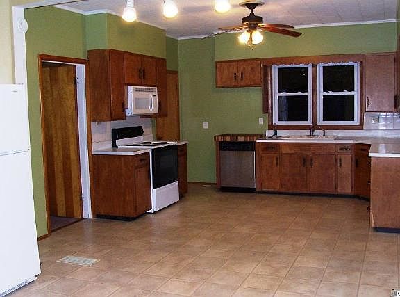 Home for Sale in Mendon, IL $84,900