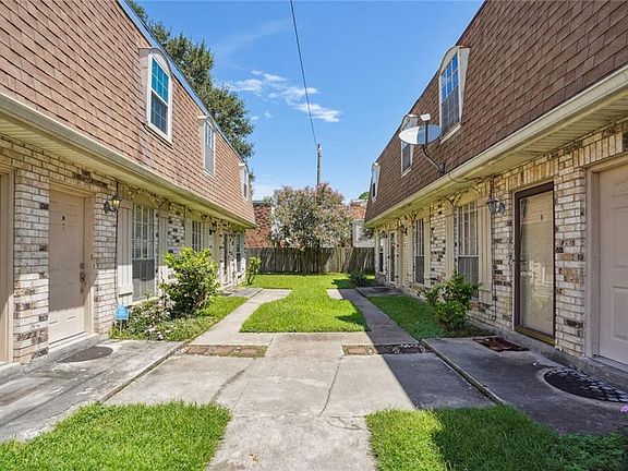3rd image of 3001 9th St APT D