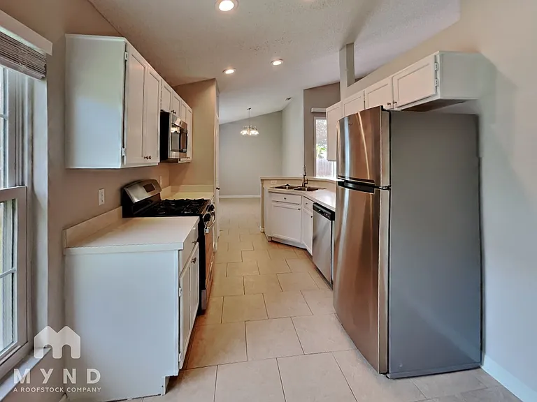 10547 Cherry Oak Cir — Photo 6