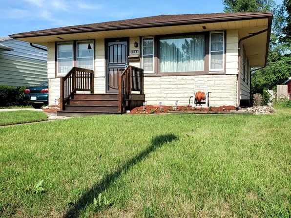 6611 Parrish Ave, Hammond, IN 46323