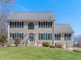 10 Roberts Rd, Dudley, MA 01571