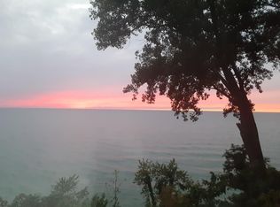 3606 Lakeshore Dr APT A8, Saint Joseph, MI 49085
