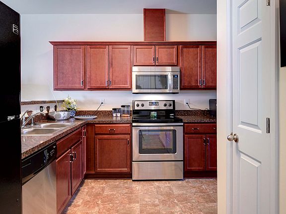 Kitchen Img. 1